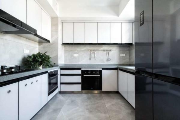 喜好截然不同的夫妻兩人，裝修時各持己見，沒想到效果竟然這麼美