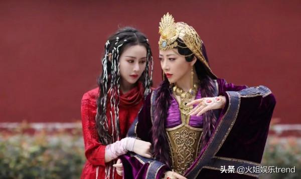 周芷若撞臉大張偉，紫衫龍王比小昭還年輕，被顏值耽誤的好電影