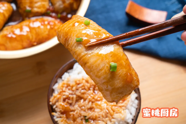 上班族最愛這種菜！10分鐘出鍋，連吃三碗飯才過癮