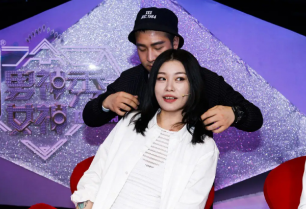 “情場浪子”汪峰，和他背後的五個女人