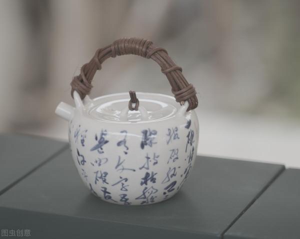 《菜根譚》:做人,既不濃豔,也不寡淡 《菜根譚》:做人,既不濃豔,也不寡淡