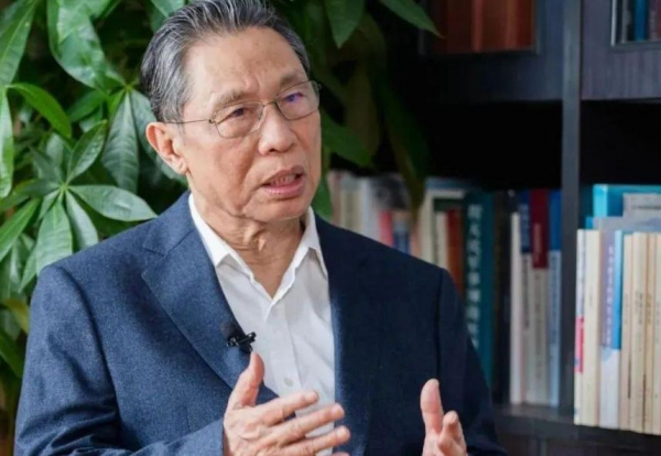 2022年到了，李文亮醫生已經走兩年了；鍾南山：他是一位英雄