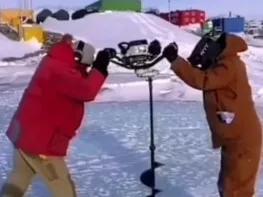 你相信嗎？在地球上可能還存在第二個世界，它就在南極冰層之下