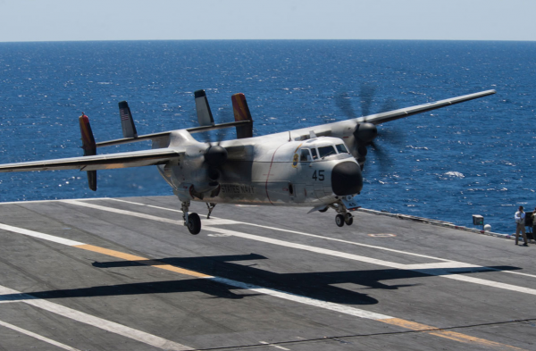 C-2艦載運輸機,以E-2預警機為基礎衍生,為航母擔負運輸重任 C-2艦載運輸機,以E-2預警機為基礎衍生,為航母擔負運輸重任