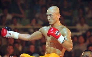 播求懸了!武僧一龍直言要全力打好復出戰,三番戰欲擊暈泰拳王 播求懸了!武僧一龍直言要全力打好復出戰,三番戰欲擊暈泰拳王