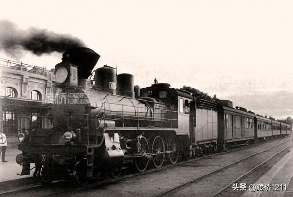 哈爾濱火車站，百張歷史老照片，四代站舍更替，你不一定見過