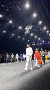 上海時裝週又開走了!真實鏡頭下的孫儷陳法蓉,臉還扛得住嗎? 上海時裝週又開走了!真實鏡頭下的孫儷陳法蓉,臉還扛得住嗎?