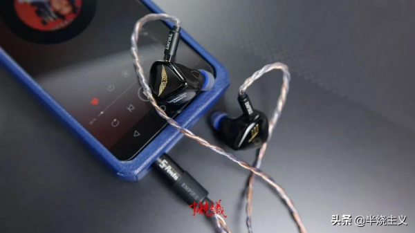 無法想象它為卡中你的爽點下了多少功夫——Legend EVO把玩小記