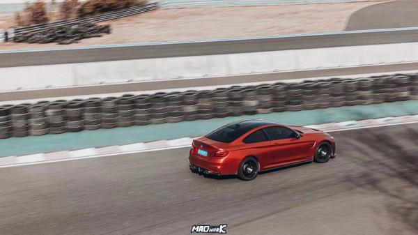 賽道迷花30萬改裝的寶馬M4是什麼樣? 賽道迷花30萬改裝的寶馬M4是什麼樣?