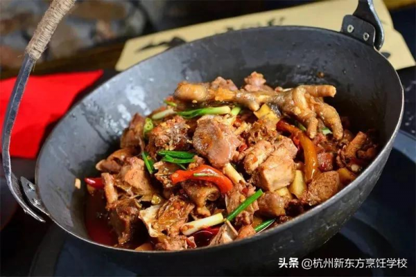 八道冬季保溫菜品製作,味道濃厚,十分下飯 八道冬季保溫菜品製作,味道濃厚,十分下飯