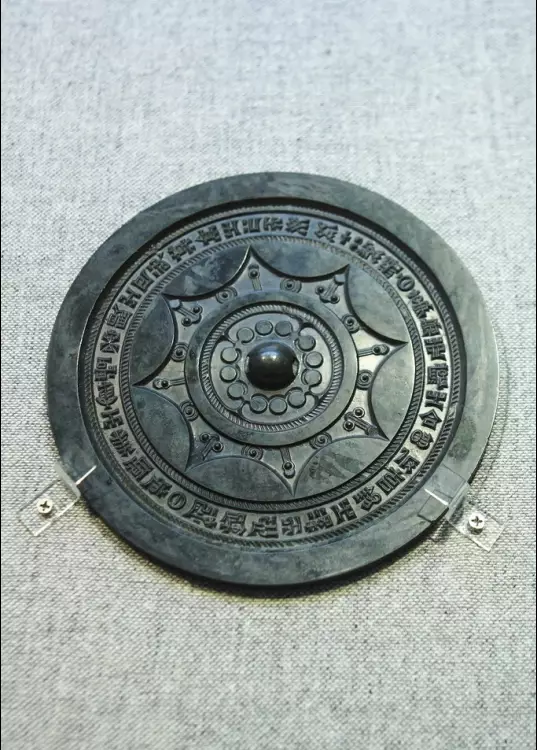 你以為文玩就是手串珠子？老祖宗玩的東西還多著呢