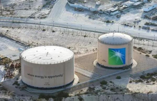 沙特王儲花5000億美金造城，為什麼快爛尾了？