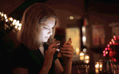 不愛說話的年輕人,一直在“聊天” 不愛說話的年輕人,一直在“聊天”