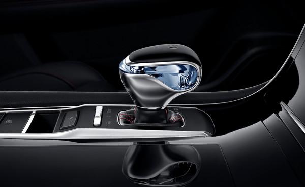 配有三塊大屏,頂配還不超20萬 這3款國產緊湊型SUV值得關注 配有三塊大屏,頂配還不超20萬 這3款國產緊湊型SUV值得關注