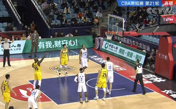 CBA新疆隊逆轉青島隊，勝率追平吉林隊，迴歸季後賽區域有望