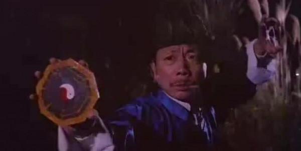 2014年,午馬去世,成龍洪金寶為其抬棺,女殭屍苦戀他15年而不得 2014年,午馬去世,成龍洪金寶為其抬棺,女殭屍苦戀他15年而不得