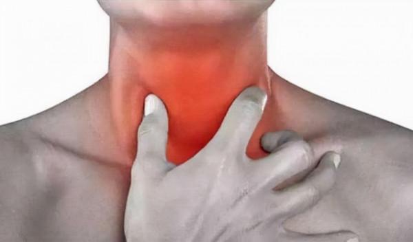 慢性咽炎與食道癌差別在哪？注意：別再混淆了