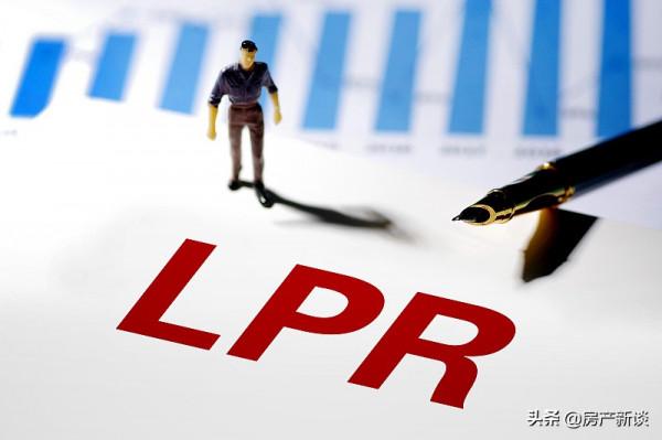 “救市”開啟，2022年迎來2個“訊息”，買房壓力開始減小？