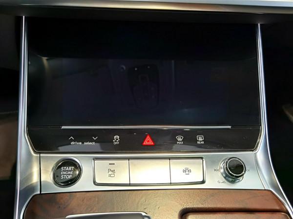 3.0T+四驅 奧迪A6 Allroad實拍 外形夠粗獷