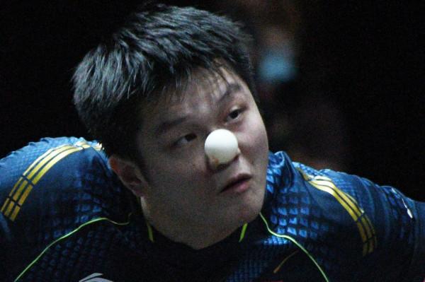 乒乓球——WTT世界盃決賽:樊振東晉級男單決賽 乒乓球——WTT世界盃決賽:樊振東晉級男單決賽