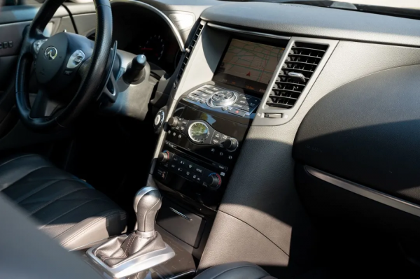 愛好者的成就裡，需要一輛大排自吸——二手英菲尼迪FX35