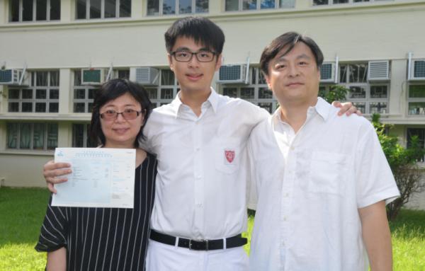 寒門難出貴子？深挖高考狀元的家境，原來大都來自於“三有”家庭