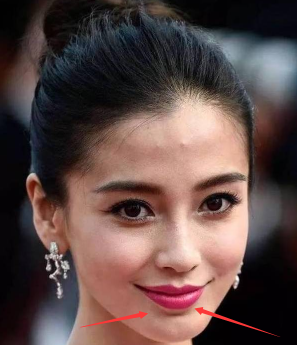 一張嘴“毀”了一張臉!這8位明星告訴你,嘴巴能有多拖垮顏值… 一張嘴“毀”了一張臉!這8位明星告訴你,嘴巴能有多拖垮顏值…