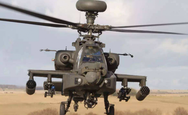 又來刷存在感，特朗普信口開河，宣稱中俄拆解美遺棄直升機