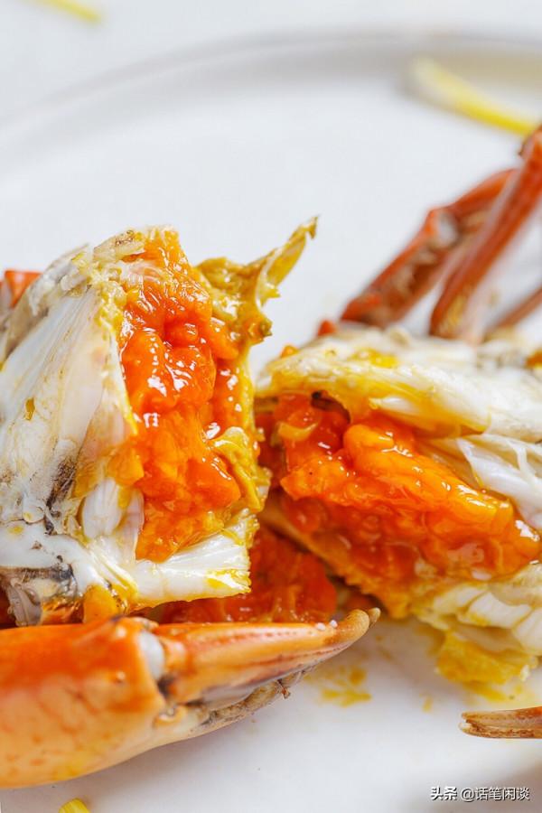 詩詞裡的斑斕色彩：點翠勻紅、薄冰盛綠雲，古人真的太會描寫了