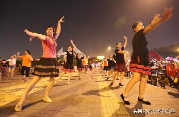 女性超過50歲之後，怎麼定義身材胖瘦？有三大標準或許能用上