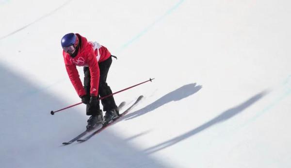 谷愛凌奪金！祝賀！