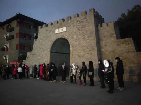 與病毒作戰，我們義無反顧向前