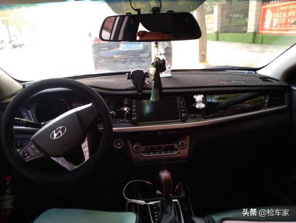 個人二手車就是划算，花8萬買輛兩年的名圖！網友：新車沒人買