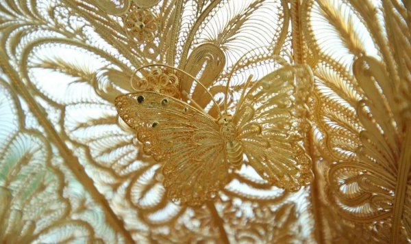 《和平頌雙耳瓶》| 花絲鑲嵌非遺傳承，從皇室專享到國禮御用