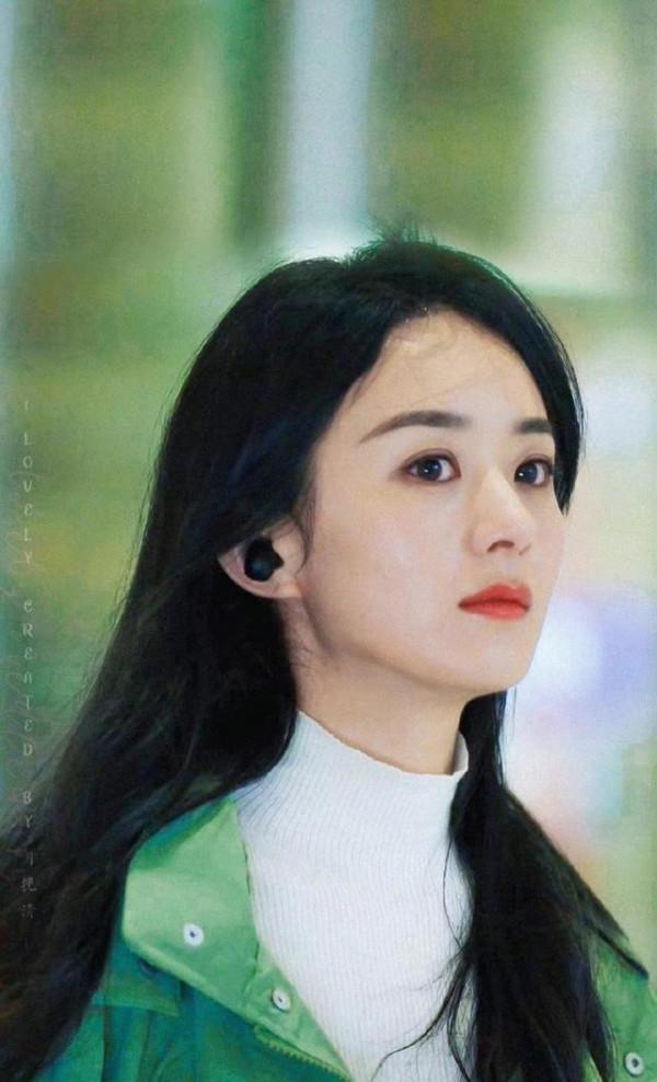 趙麗穎新劇路透罕見曝光！穿復古風盡顯時髦範，胖了顏值反而驚豔