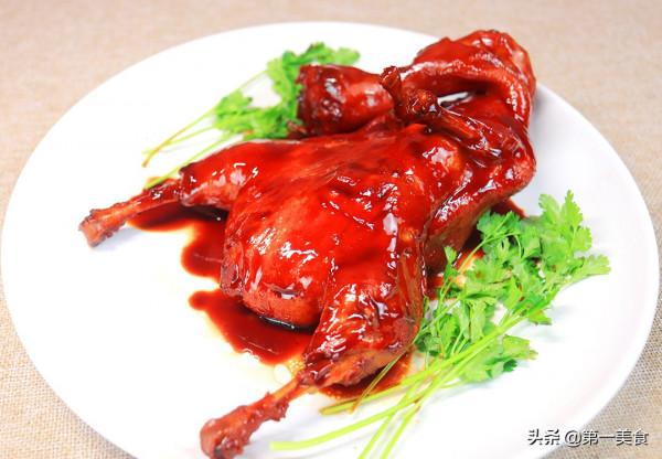 學會這道醬香鴨，再也不用買烤鴨了，鮮香回甜，色澤紅潤，太香了