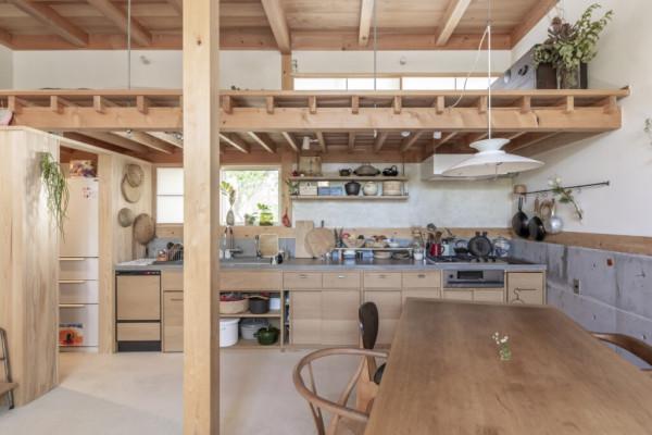 旗杆地的店鋪兼用住宅