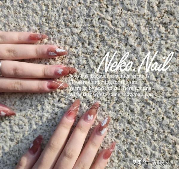 推薦10款&quot;仙喪風&quot;美甲，小眾卻好看，姐妹們一定要試試哦