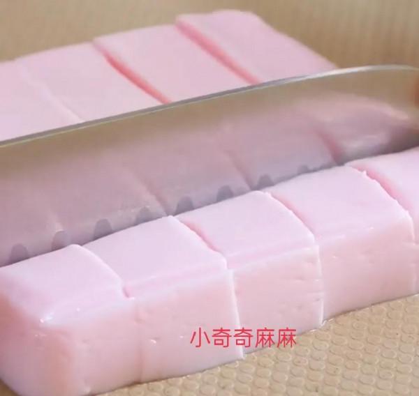 火龍果Q彈小奶糕（適合12個月以上寶寶）