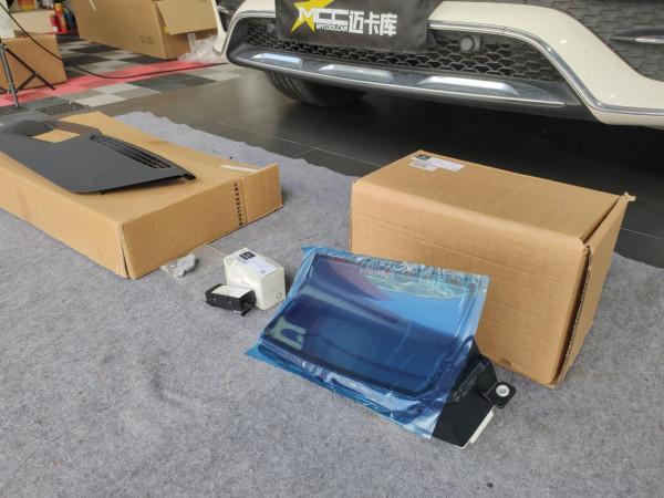 開車不做低頭族！20款GLE450升級HUD抬顯、香氛負離子、實景導航