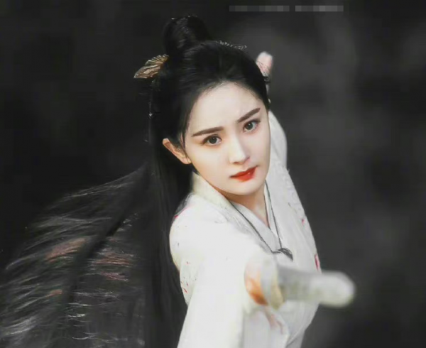 《嬌藏》官宣海報，楊冪領銜主演，觀眾：跪求好班底+帥氣男主