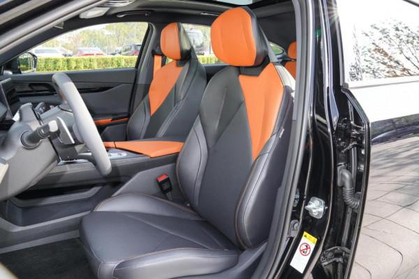 新車 &vert; 年輕人運動家轎！長安UNI-V開啟預訂，先享預訂價13&period;49萬元