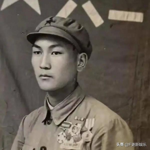 血戰長津湖,他帶戰鬥小組炸了美軍三輛坦克 血戰長津湖,他帶戰鬥小組炸了美軍三輛坦克