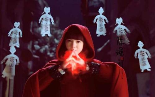 把女二硬生生演成女一的女明星，個個演技派，小到27歲大到55歲