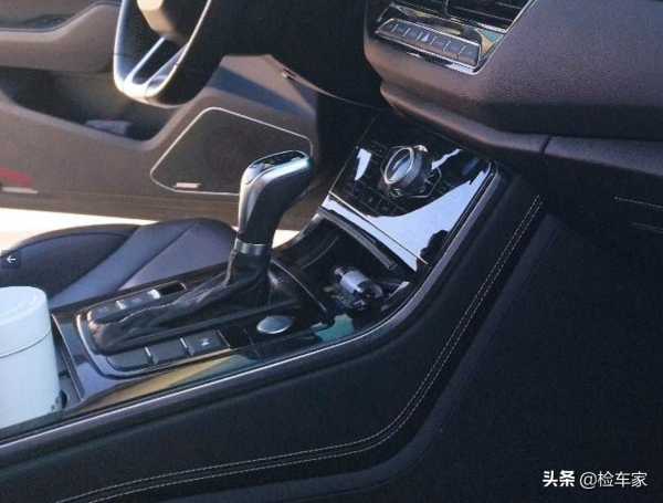 當年17萬落地的紅旗H5，給10萬就撿漏？買家：又不是不能開