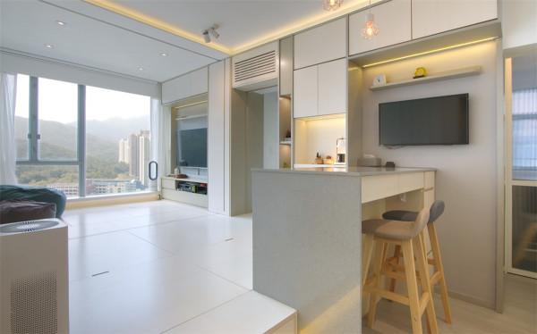 香港80後夫妻買下45㎡小家，搭起地臺將兩室變三室，網友：真的服