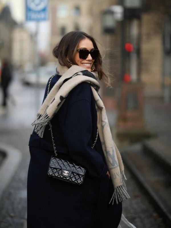 法國女人的5個穿衣技巧，實用好借鑑，上了年紀也能美得氣質高階