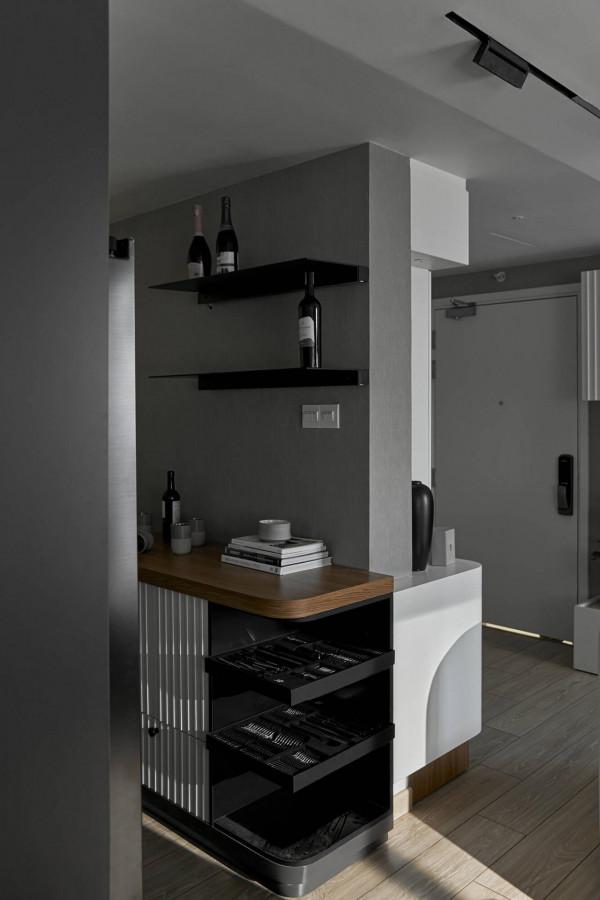 透過這套77㎡小戶型，我發現年輕夫妻的裝修喜好，一點也不俗氣