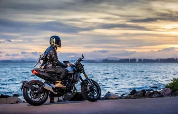 47800元，春風700CL-X Sport釋出