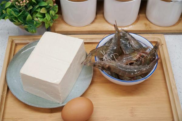 元旦家宴，推薦一道“黃金寶箱”，寓意日進斗金，香嫩好吃營養足